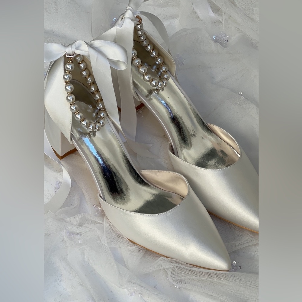 Bridal shoes size 10